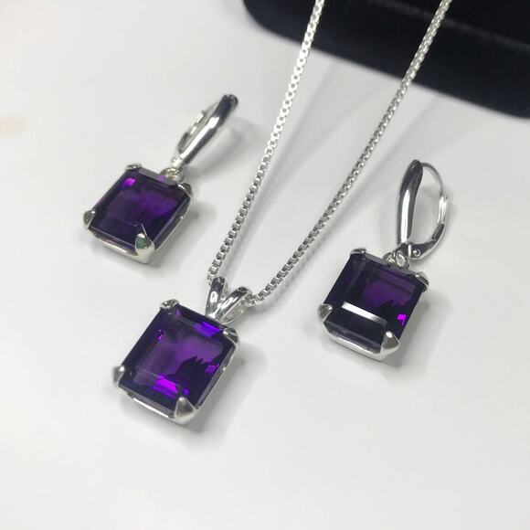 BEAUTIFUL 16.5ctw Emerald Cut Amethyst Earrings & Pendant Necklace Set - Picture 7 of 10